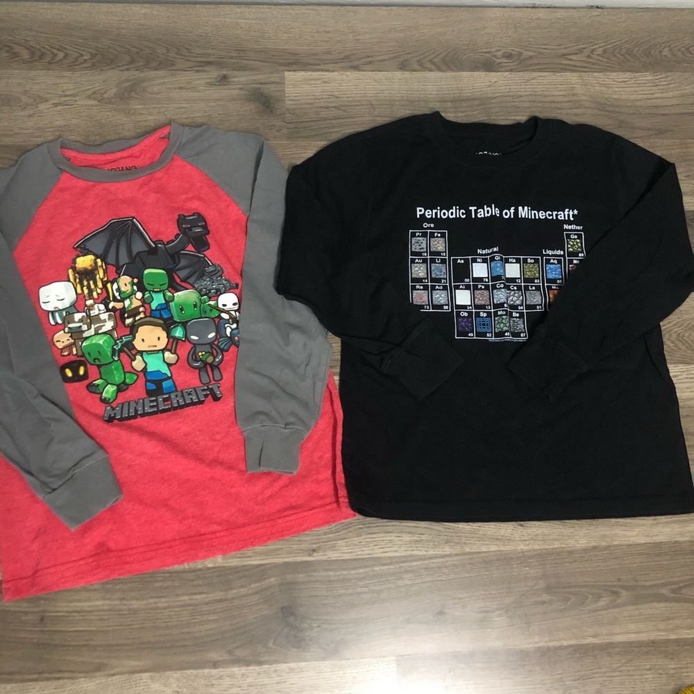 Boys Minecraft Shirts Size Small/Medium